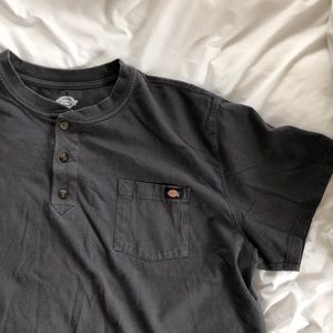 Dickie’s t-shirt